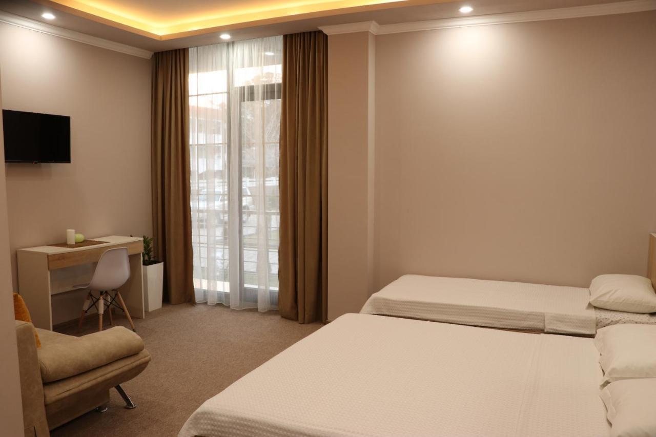 Hotel Riva Kobuleti Esterno foto