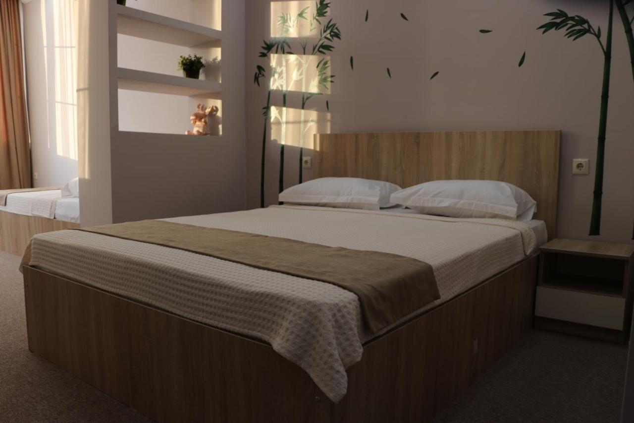 Hotel Riva Kobuleti Esterno foto